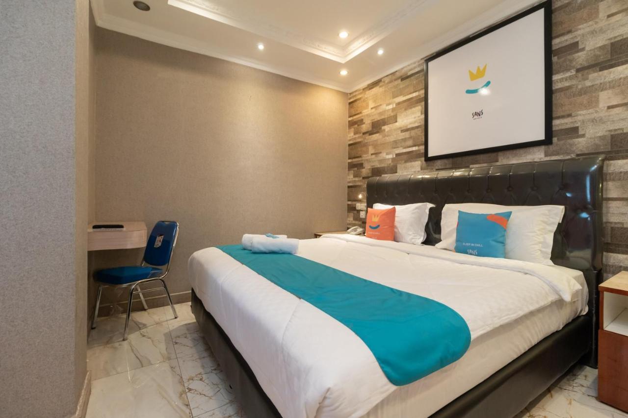 Sans Hotel Beauty Palembang Buitenkant foto